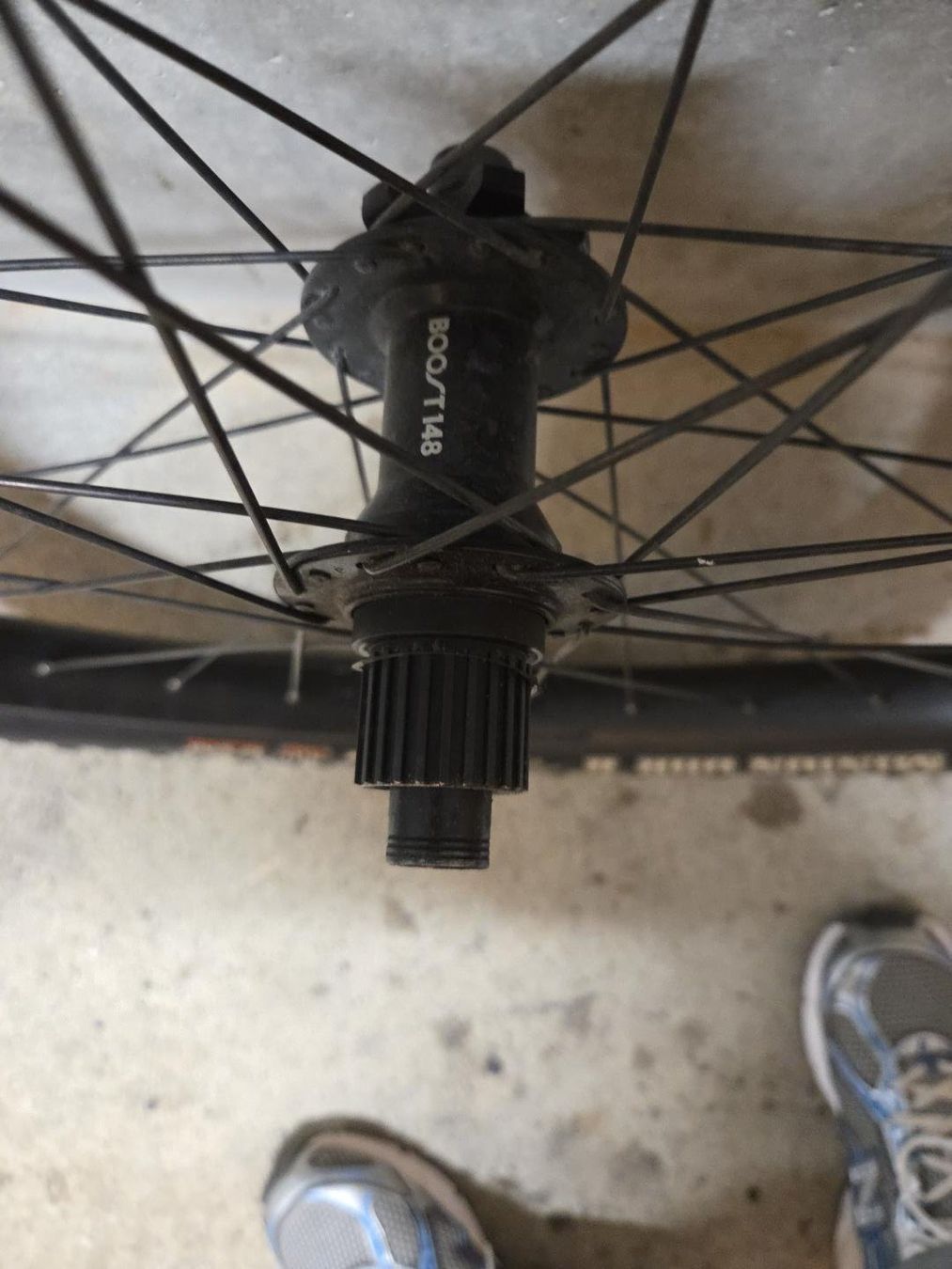 Trek Pezzi di ricambio: Trek MTB Hinterrad 27,5" Boost 148 – Usato da Bern venduto da Freeride001 2
