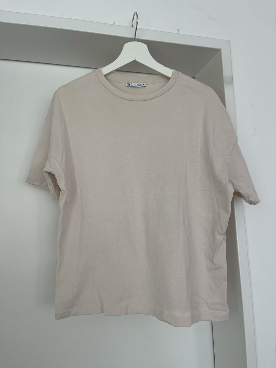 Zara T-shirt: Zara Basic T-Shirt, beige / rosa S – Usato da Bremgarten AG venduto da arl_8nbf