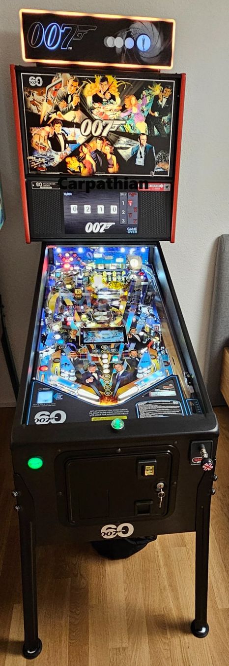 Stern Pinball Flipper: James Bond 60 Jahre Flipperkasten LE – Usato da Unterlunkhofen venduto da Carpathian 1