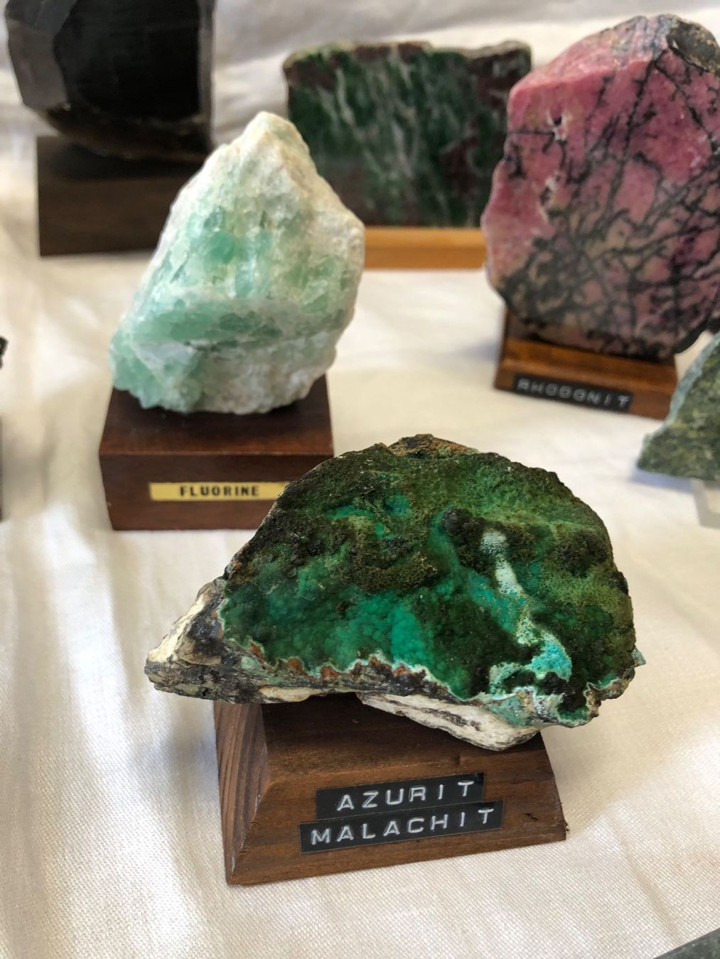 Minerali & Pietre curative: Diverse Edelsteine / Berg-Kristalle – Usato da Brunnen venduto da Allerwaren 6