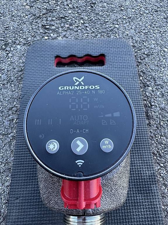 Riscaldamento: Grundfos Alpha2 25-40 N 180 – Nuovo e nell'imballaggio originale da Cham venduto da Andrin_21 1
