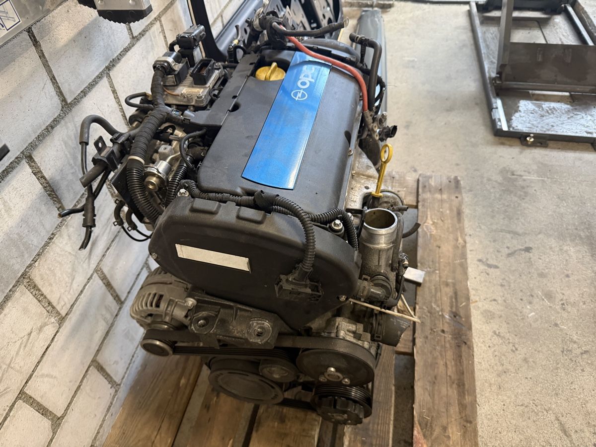 Opel Motori: Opel Corsa D OPC Motor  – Usato da Schaffhausen venduto da sabdiu 2