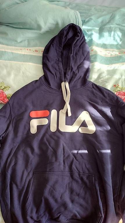 Fila Maglioni & Felpe: Sweat à capuche Fila bleu XL – Usato da Cugy VD venduto da Twinsen93