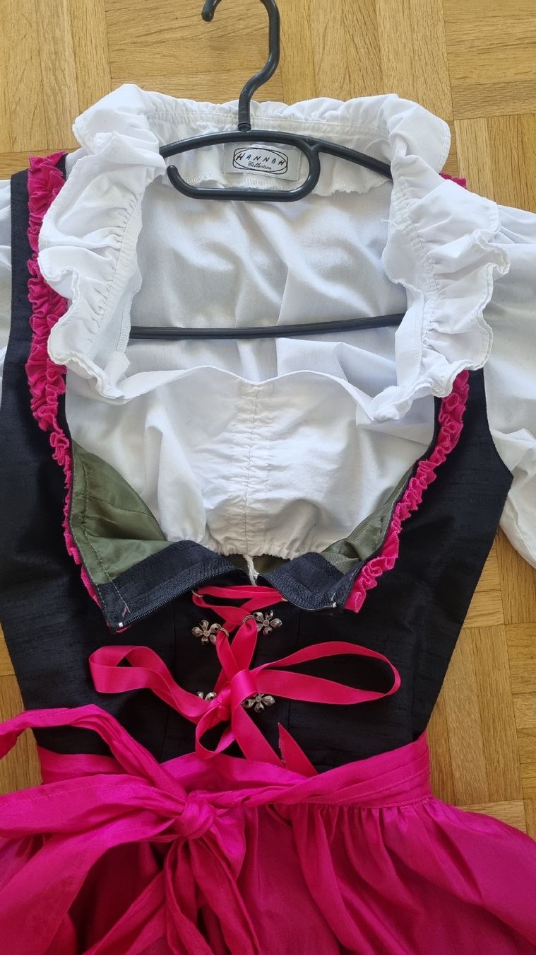 Vestiti: Dirndl schwarz/pink Gr. 34 – Usato da Ehrikon venduto da FARJG 3