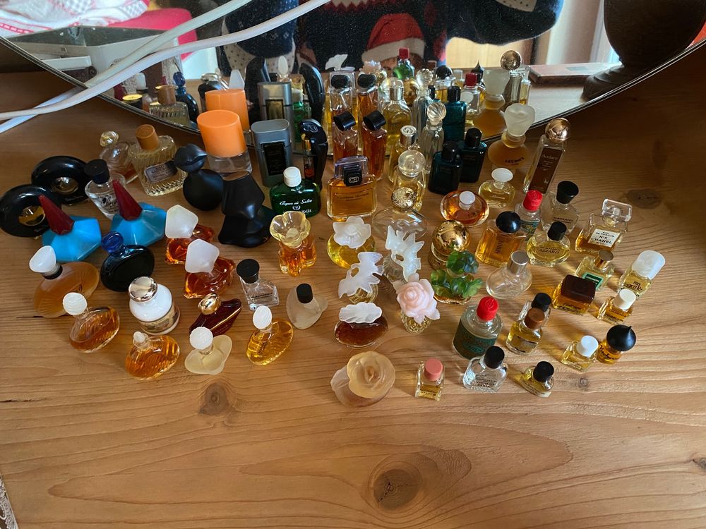 Sammlung von Mini-Parfumes (Gebraucht) in Basel für CHF 34 – mit ...