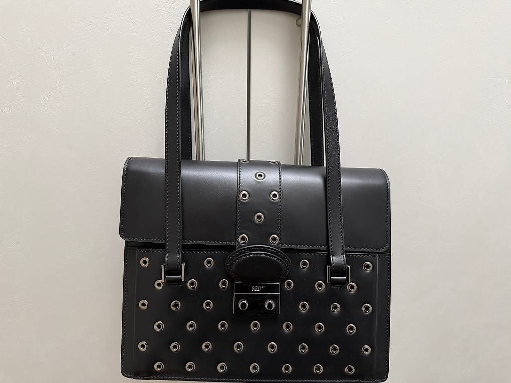Valentino Borse da donna: Red Valentino Tasche neuwertig – Nuovo (secondo la descrizione) da Ehrendingen venduto da Nr.7