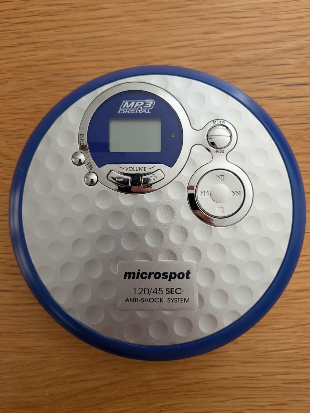 Microspot Lettore multimediale portatile: Microspot CD Player CD100MP3 Discman – Usato da Frauenfeld venduto da Marzia.M