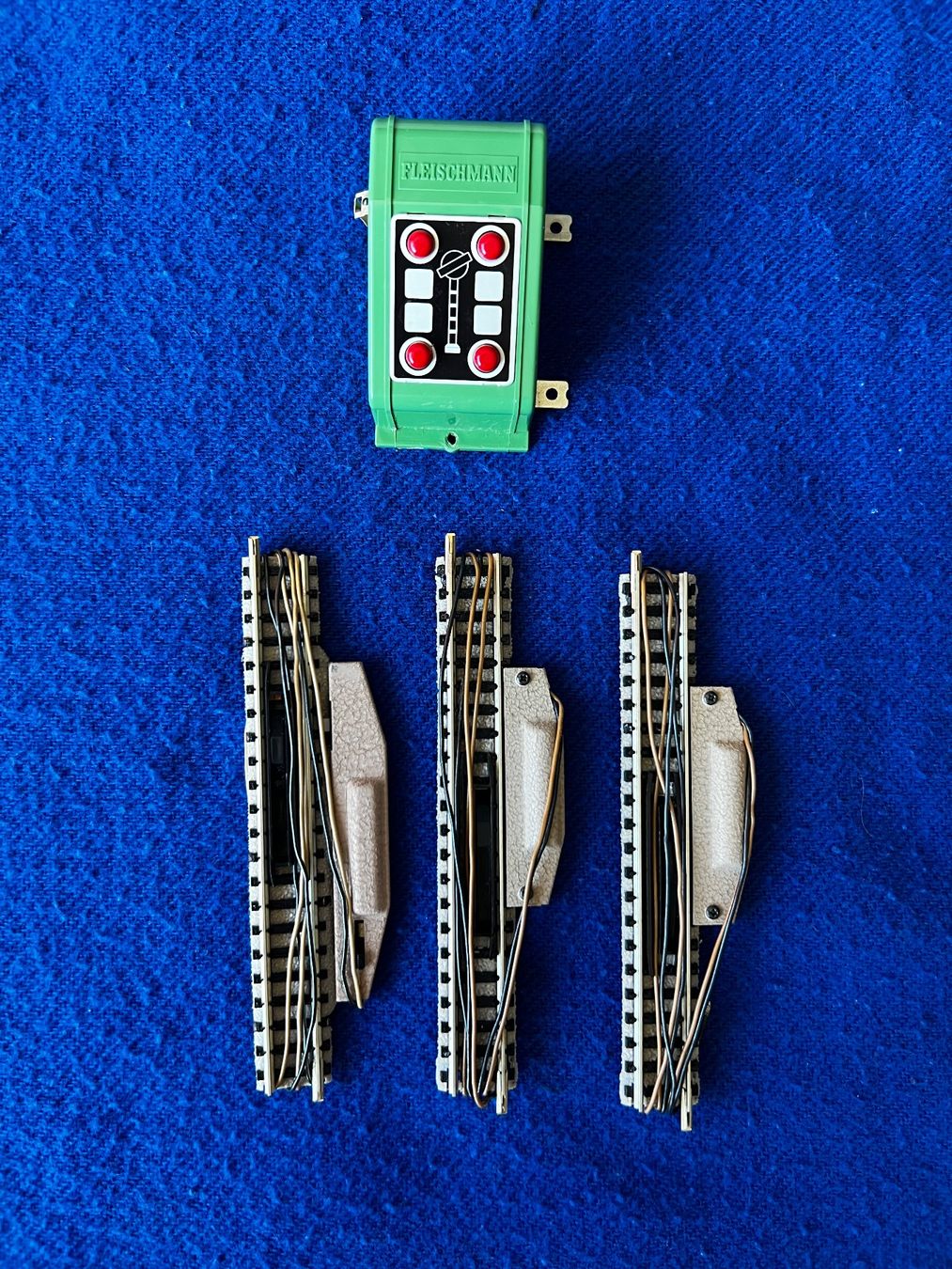 Fleischmann Modelleisenbahnen: Fleischmann "Piccolo" Entkupplungsgleis (3 Stk.) – Gebraucht aus Muttenz von Flyaway747