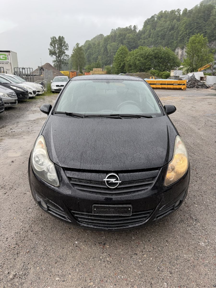 Opel Automobili: Opel Corsa D14  – Usato da Mollis venduto da BSL10