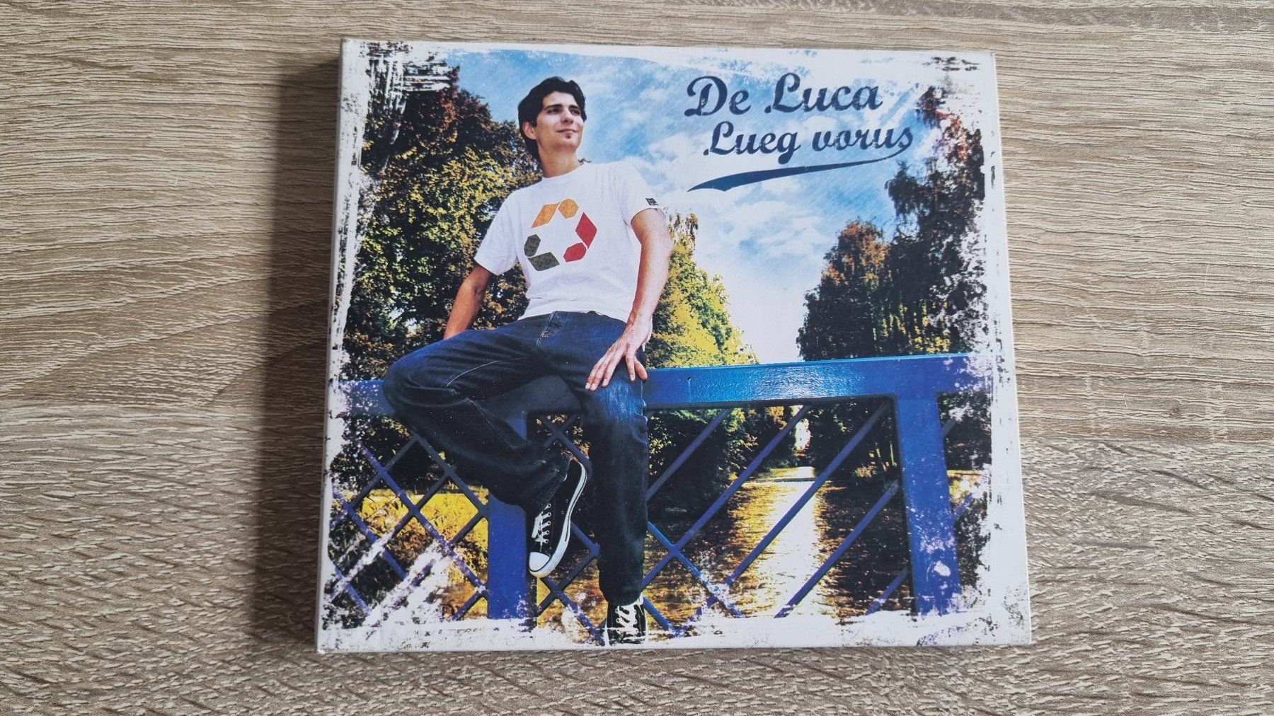 CD: De Luca - Lueg vorus – Usato da Hagenbuch ZH venduto da lecterr55