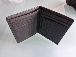 PORTEFEUILLE EN CUIR / NEUF