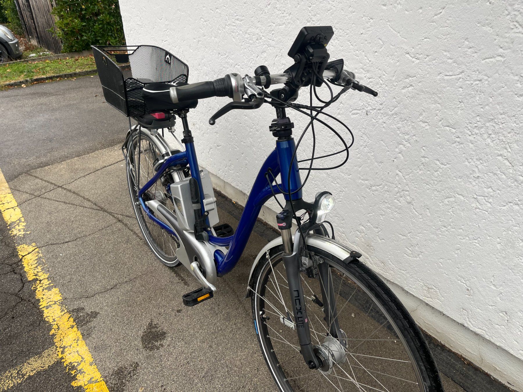 Flyer Biciclette: Flyer eBike mit Tiefeinstieg, Grösse Medium, 28" Laufräder – Usato da Bülach venduto da B2RS 2