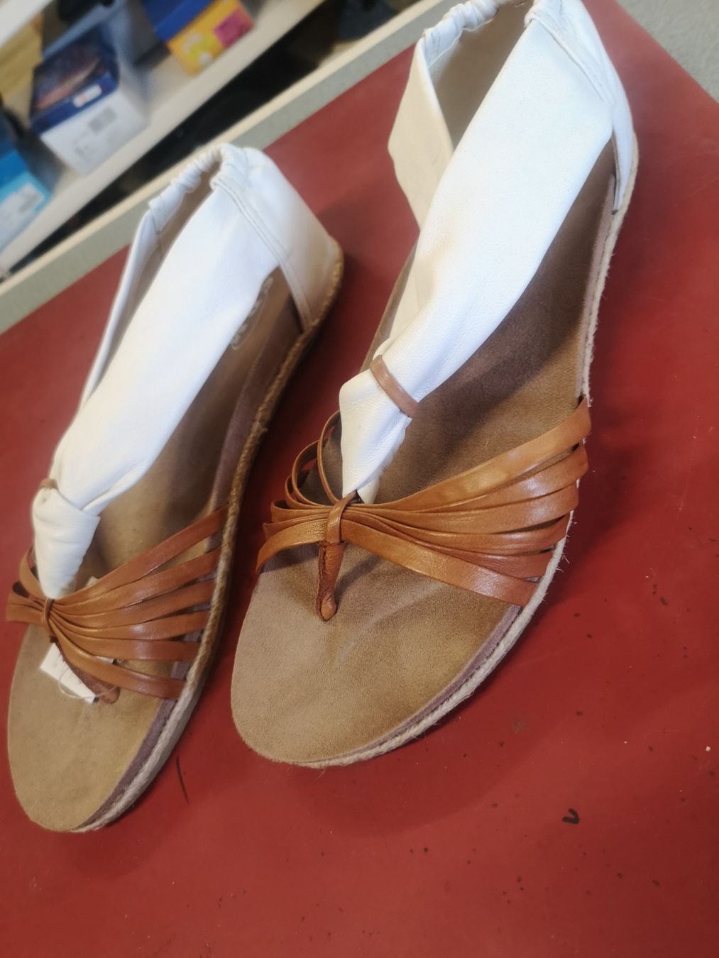 Damenschuhe: Damenschuh – Gebraucht aus Möhlin von Highwaytom