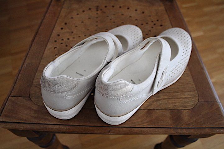 Damenschuhe: easy Street Damenschuhe , Hedda Gr. 38 – Gebraucht aus Locarno von madame-tus-sauds 4