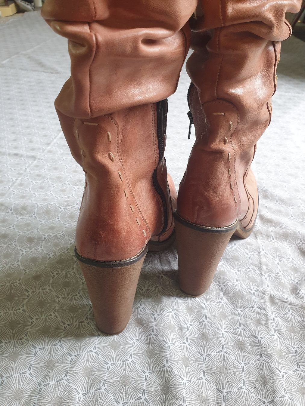 Damenschuhe: Stiefeln Gr. 40 Pasito – Neu (gemäss Beschreibung) aus Zürich von yoarg 2
