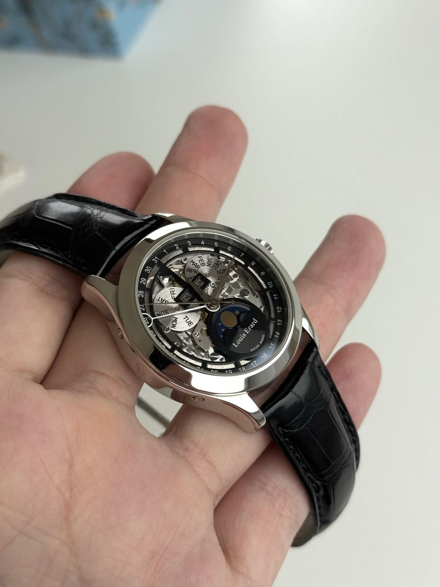 Louis Erard Orologi: Louis Erard Full Calendar Moonphase Automatic Skeleton – Usato da Uster venduto da AlabasterOne 2