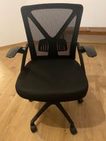 Chaise de bureau ergonomique noire dossier mesh, accoudoir