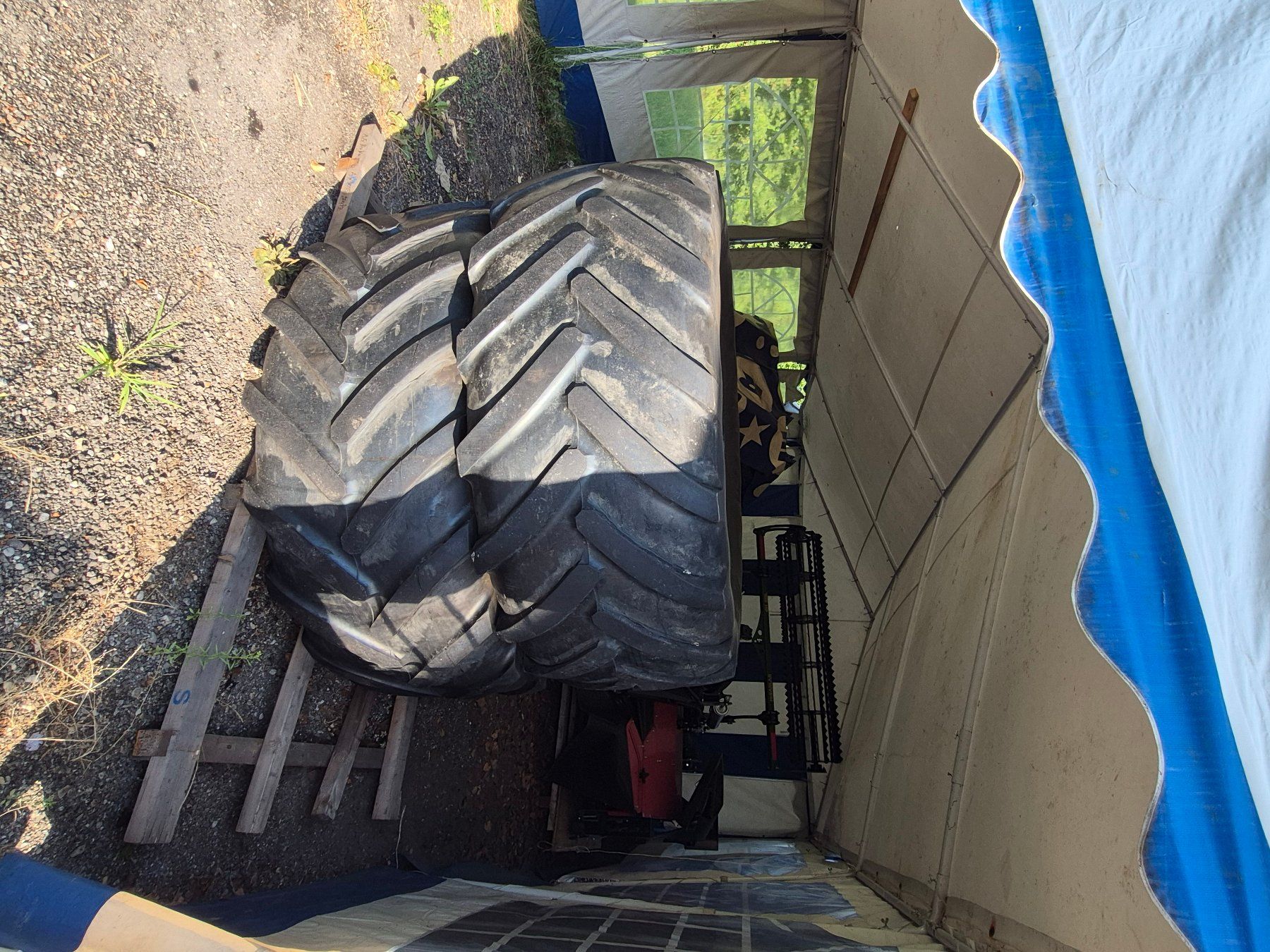 Tracteurs: Traktorpulling Reifen Michelin 710/70 R38 – D'occasion à Willisau par Fuge02 4