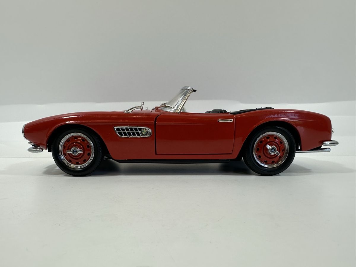 Revell Modellini d'auto: BMW 507 Cabriolet 1:18, rot, REVELL – Usato da Zofingen venduto da rf9_x2xt 2