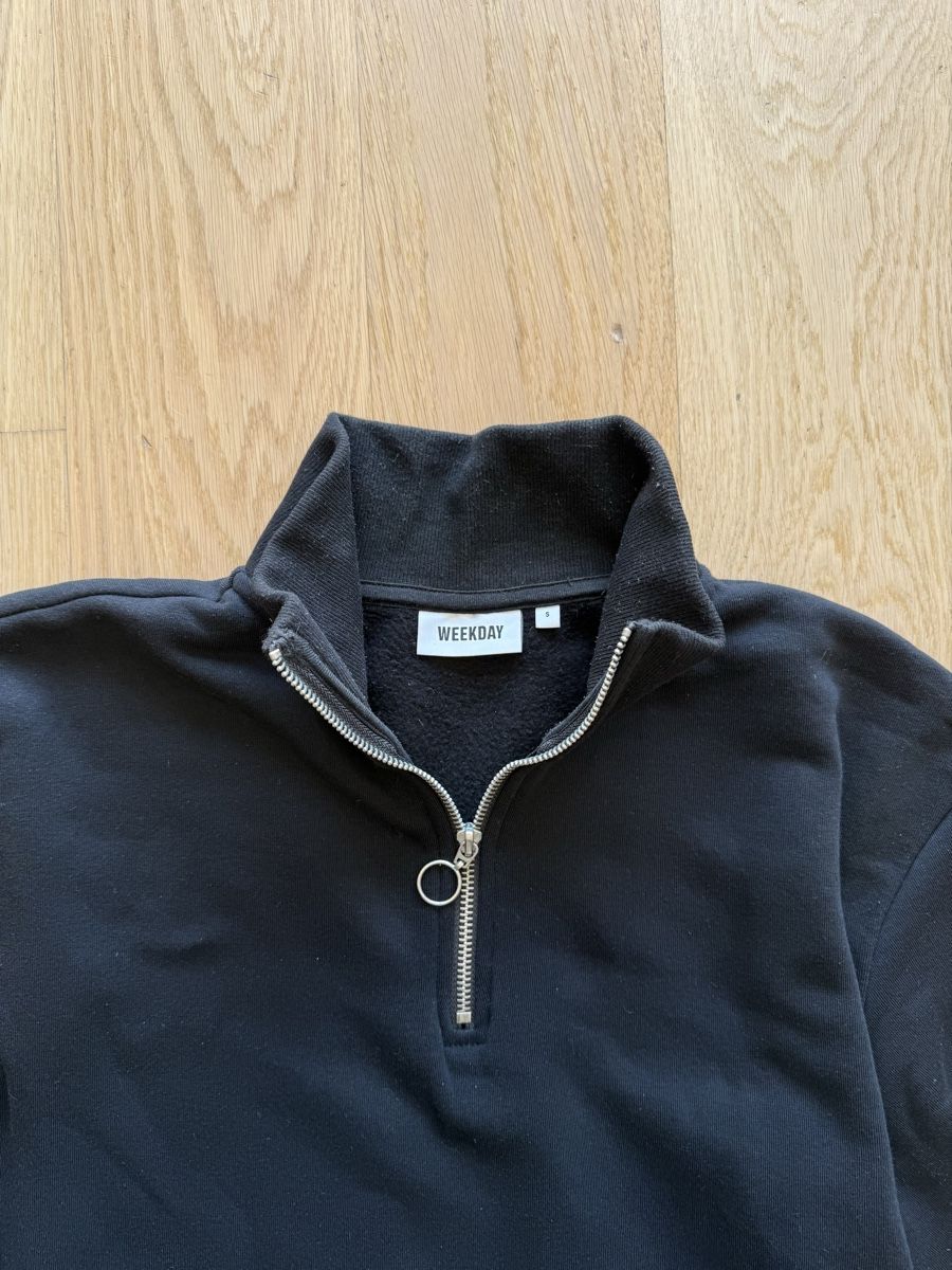Weekday Maglioni & Felpe: Schwarzer Weekday Pullover mit Reissverschluss – Nuovo (secondo la descrizione) da Zürich venduto da sandro_colombini 3