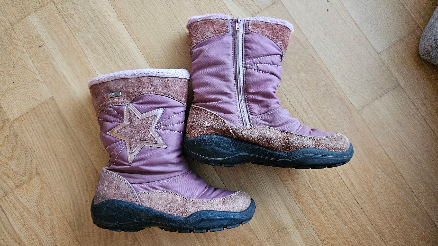 Chaussures filles: Winterschuh Winterstiefel   33  Reissverschluss – D'occasion à Gossau SG par dolores_x 1