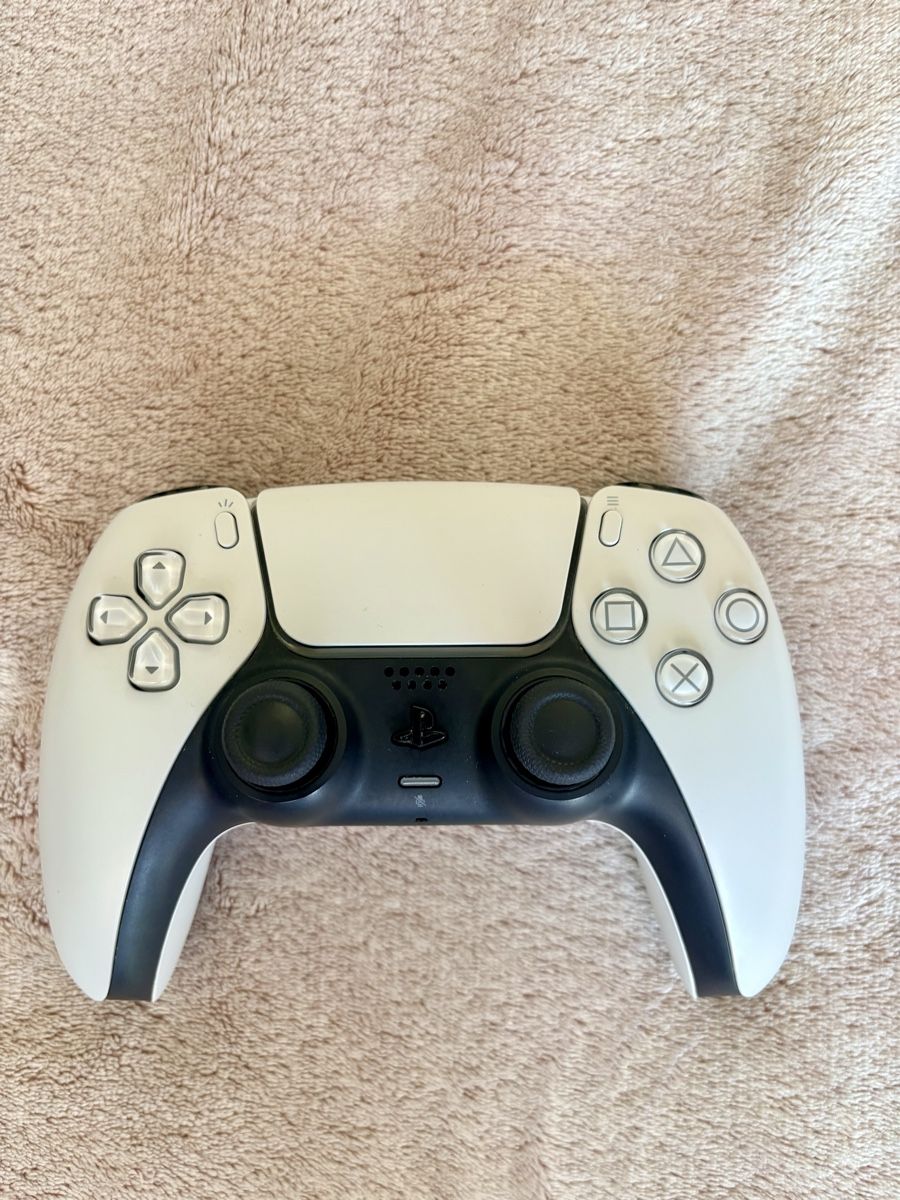 Sony Console: PlayStation 5 Digital Edition - 1 TB  – Usato da St. Gallen venduto da Supernova81 5