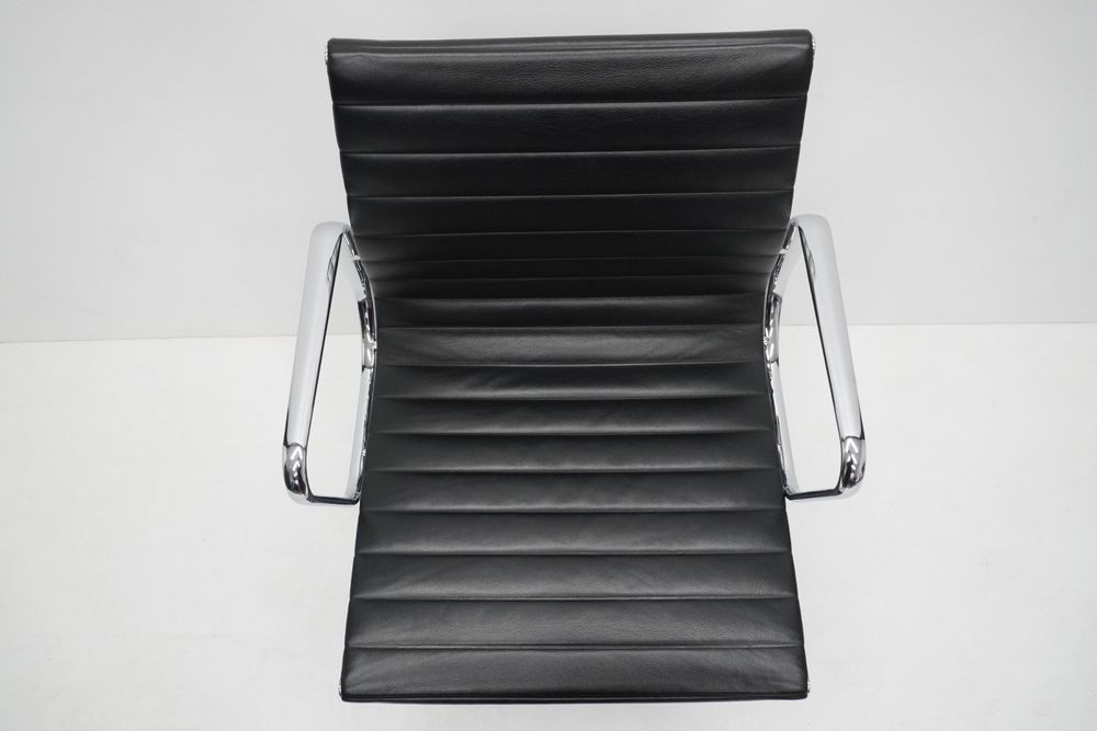 Original Vitra Eames Alu Chair EA107 EA108 Leder nero 6