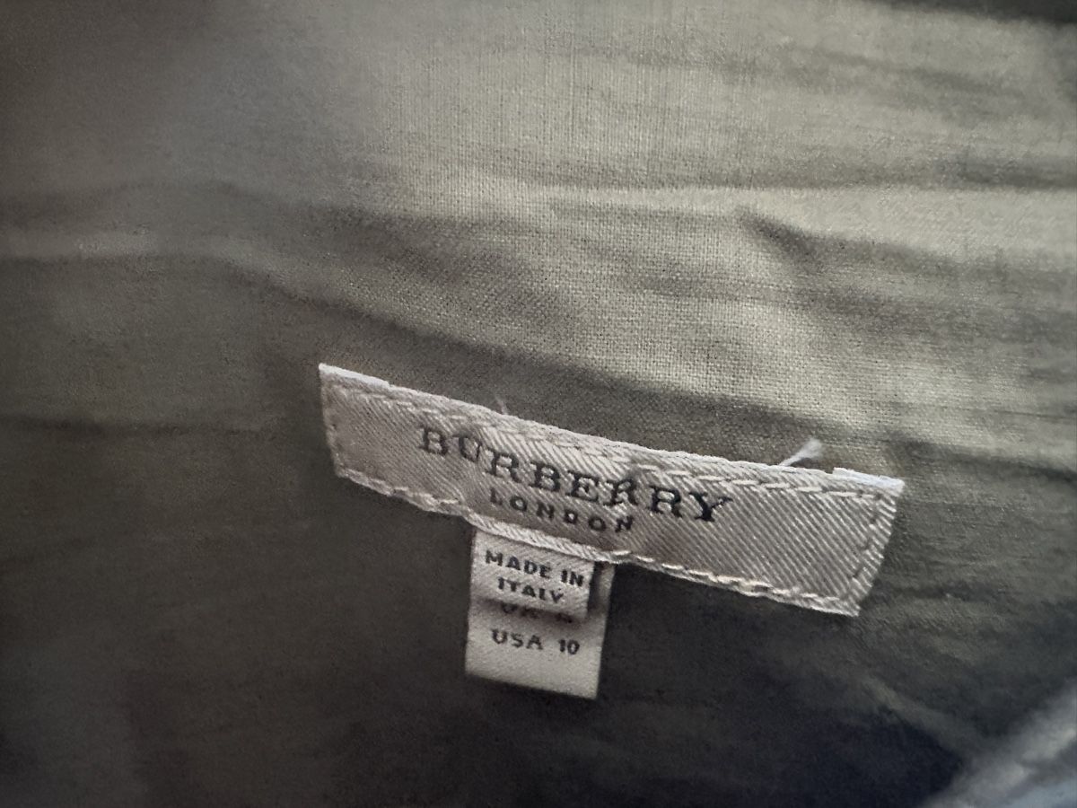 Burberry Gonne: Burberry Rock Gr 40 – Usato da Basel venduto da boo_dc8c 4