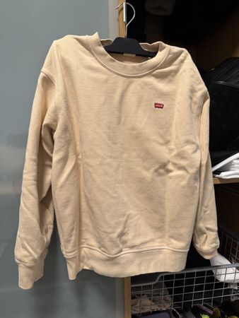 Levis pullover