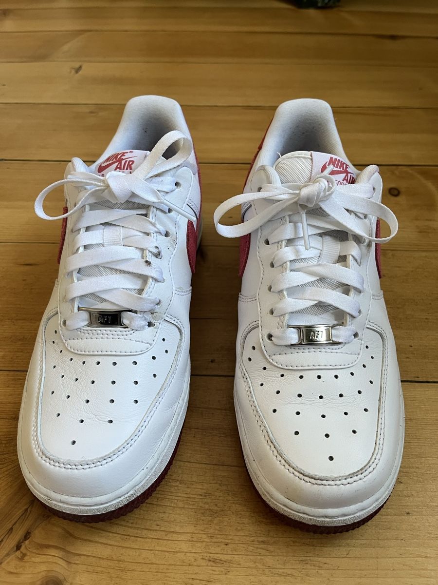 Nike Scarpe da donna: Nike Air Force 1 taille 40 comme neuves – Nuovo (secondo la descrizione) da Fribourg venduto da ciboulette2000
