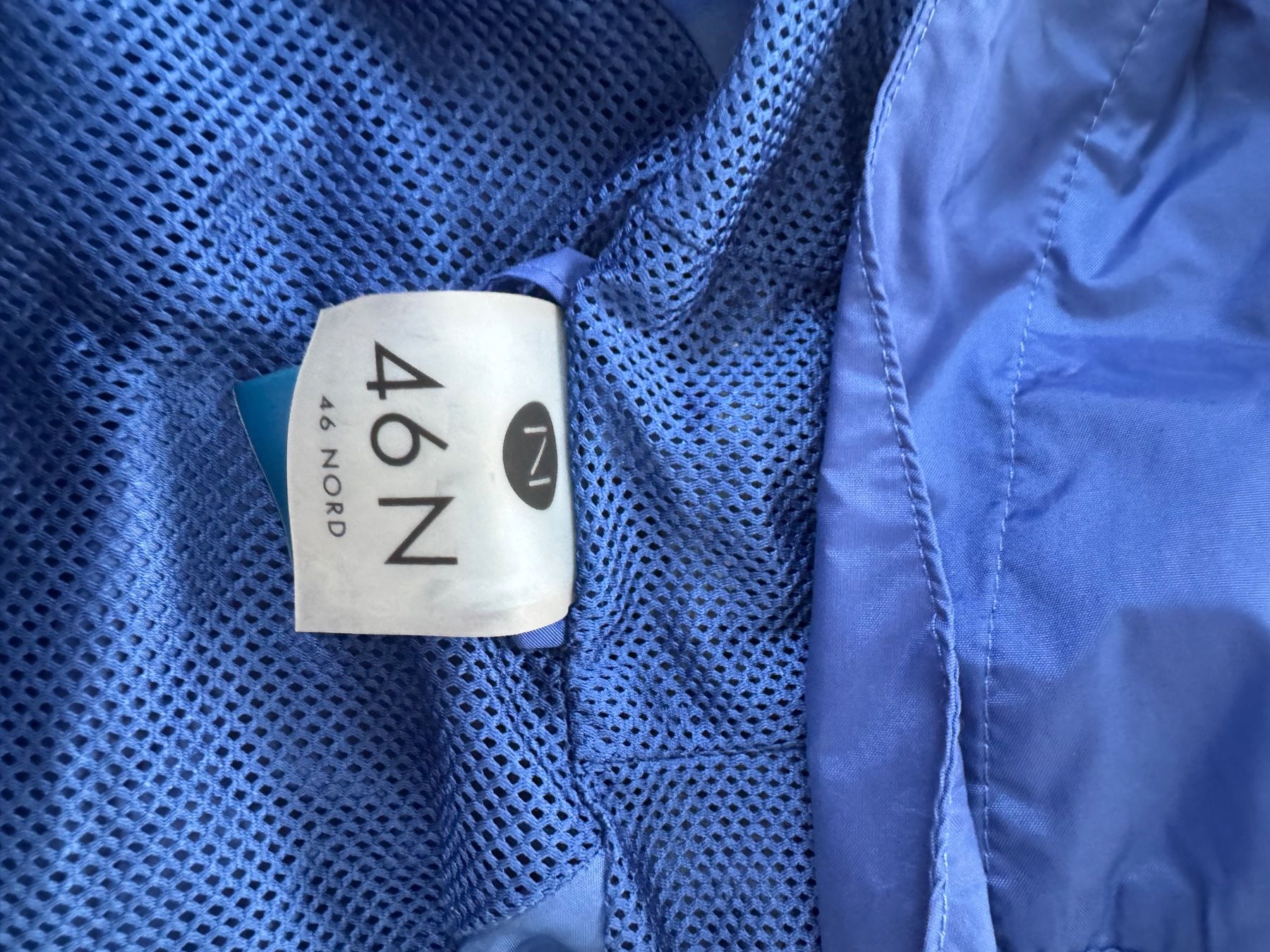 46 Nord Giacche & Cappotti: Regenjacke 46 Nord hellblau – Usato da Zuzwil SG venduto da DanielaB46 4