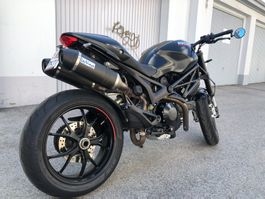 A vendre magnifique moto Ducati 796 ABS Full Black