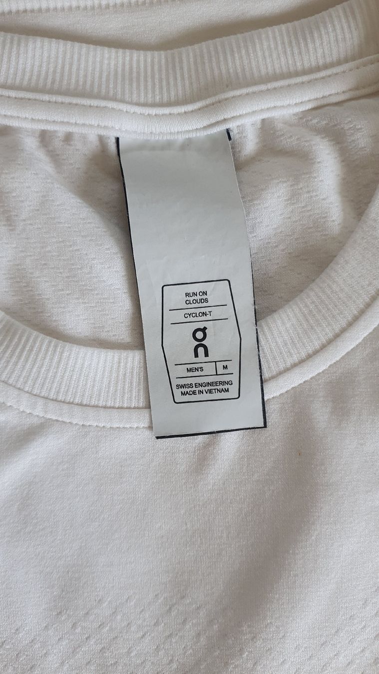 T-Shirts: On Cyclon T sous pull technique M – Neu (gemäss Beschreibung) aus Servion von meno999 1