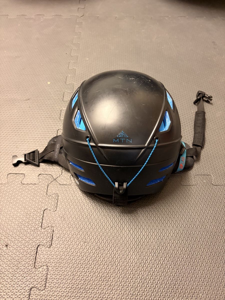 Salomon Helme: Skihelm Salomon MTN LAB  – Gebraucht aus Emmetten von mar_9tdb 2