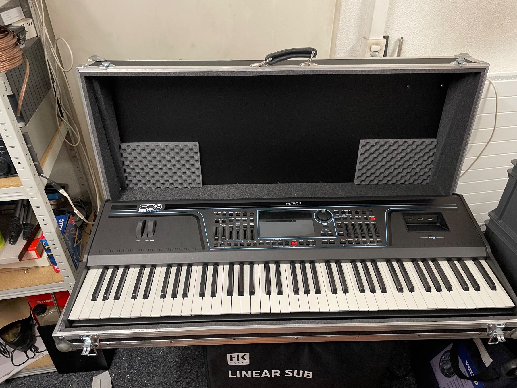 Ketron Strumenti musicali: Ketron SD 9 Pro – Nuovo (secondo la descrizione) da Suhr venduto da Audiobruno 3