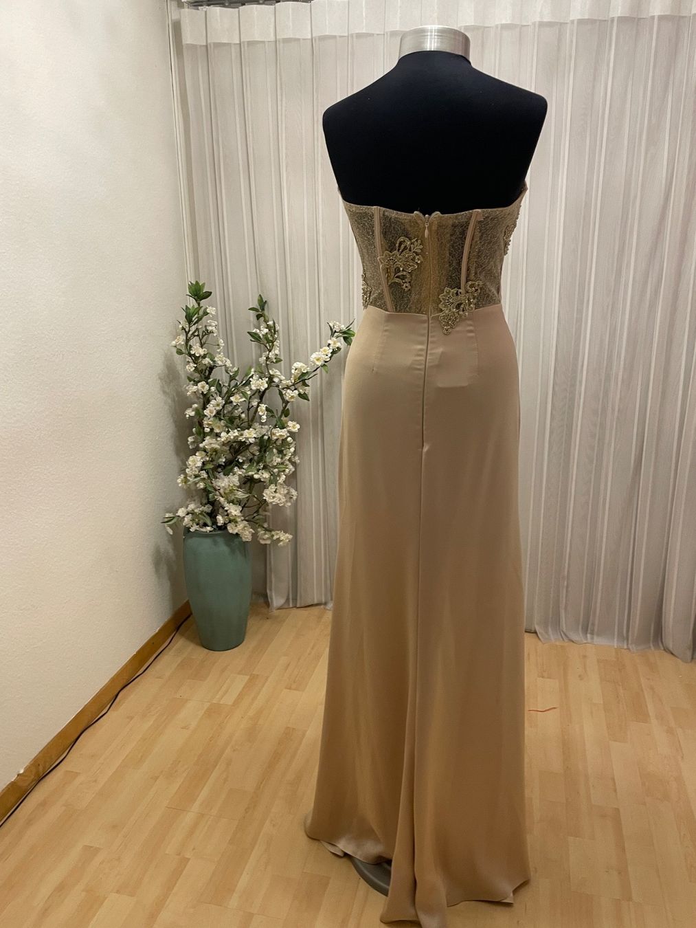 Vestiti: Abendkleid – Nuovo (secondo la descrizione) da Oberglatt ZH venduto da Azurra 1