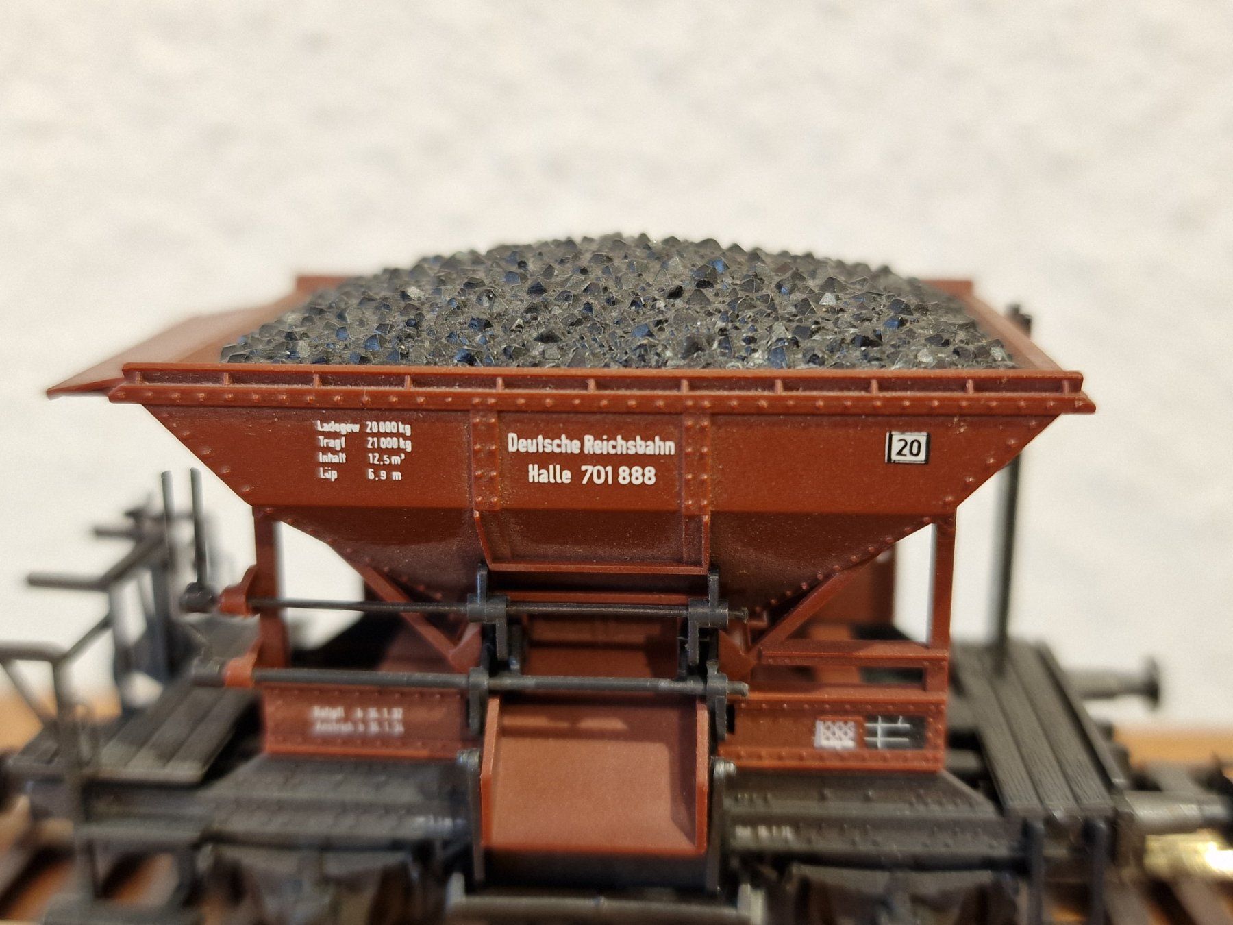 Roco Modelleisenbahnen: DR Talbot Schotterwagen H0 – Gebraucht aus Matten b. Interlaken von lor_hr9w 3