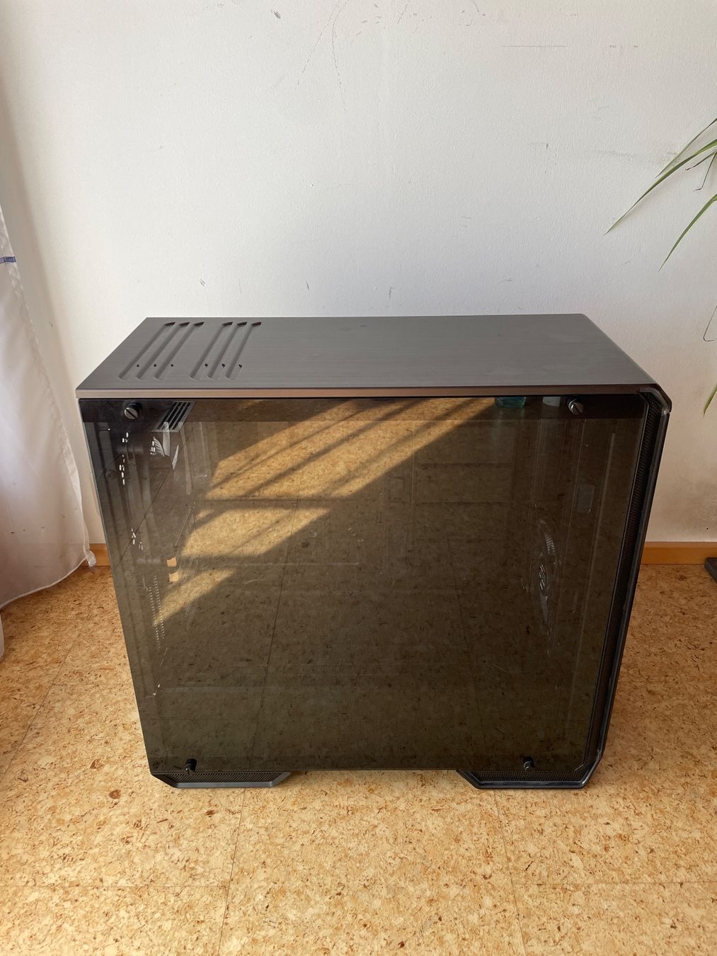 beQuiet! Custodie: be quiet! Dark Base 700 – Usato da Lützelflüh-Goldb venduto da phi_dpr9 4