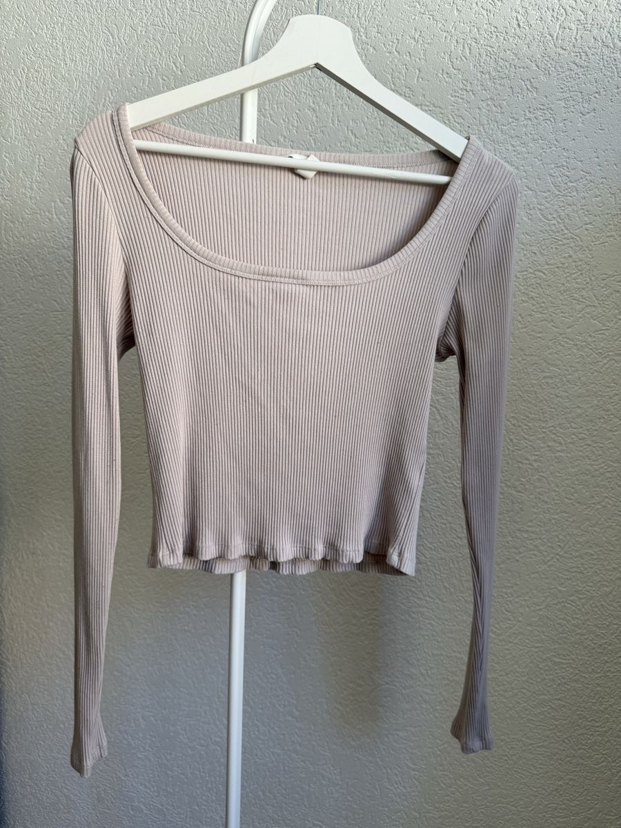H&M Maglioni & Felpe: Pull maille beige nude H&M, t.38/M – Usato da Tavannes venduto da Thriftshop