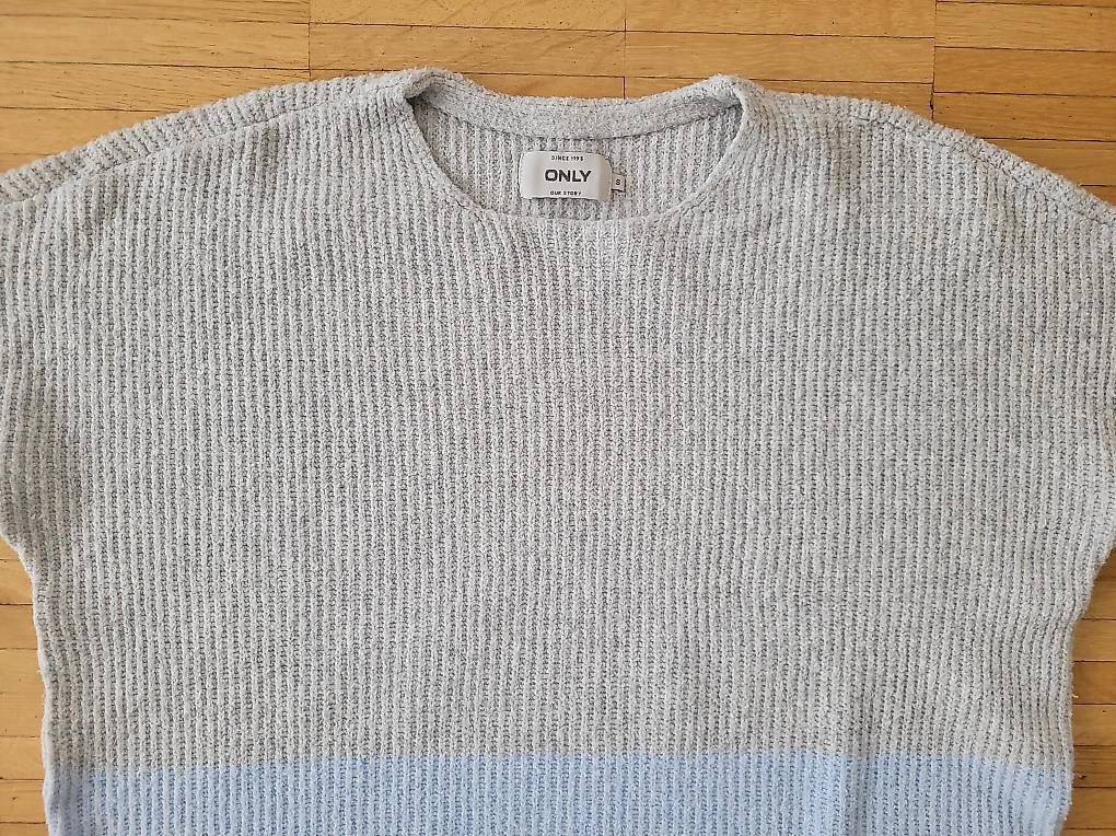 Only Pullover & Sweatshirts: Pulli ONLY grau-hellblau Gr. S – Gebraucht aus Wettingen von okatiki 4