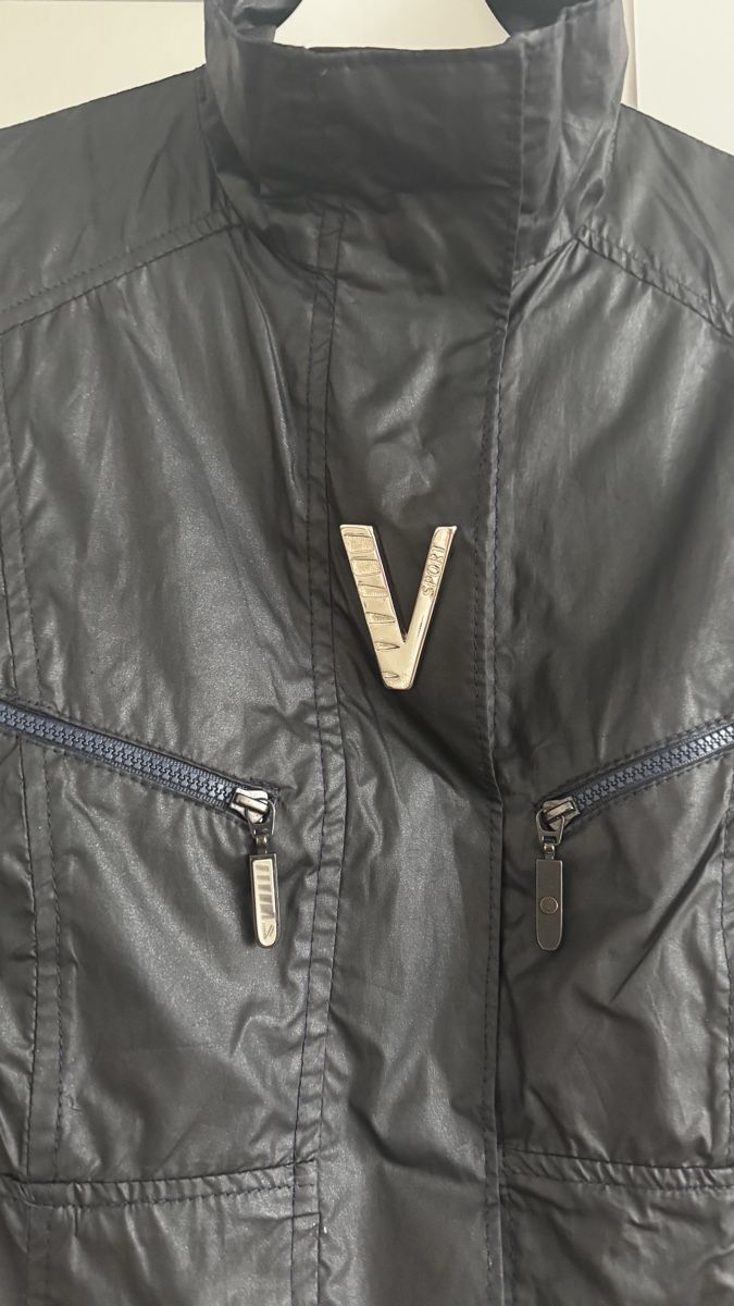 Versace Giacche: Versace Sport Jacket - Size XS - Great Condition - Stylish – Usato da Dietikon venduto da sar_f87k 1