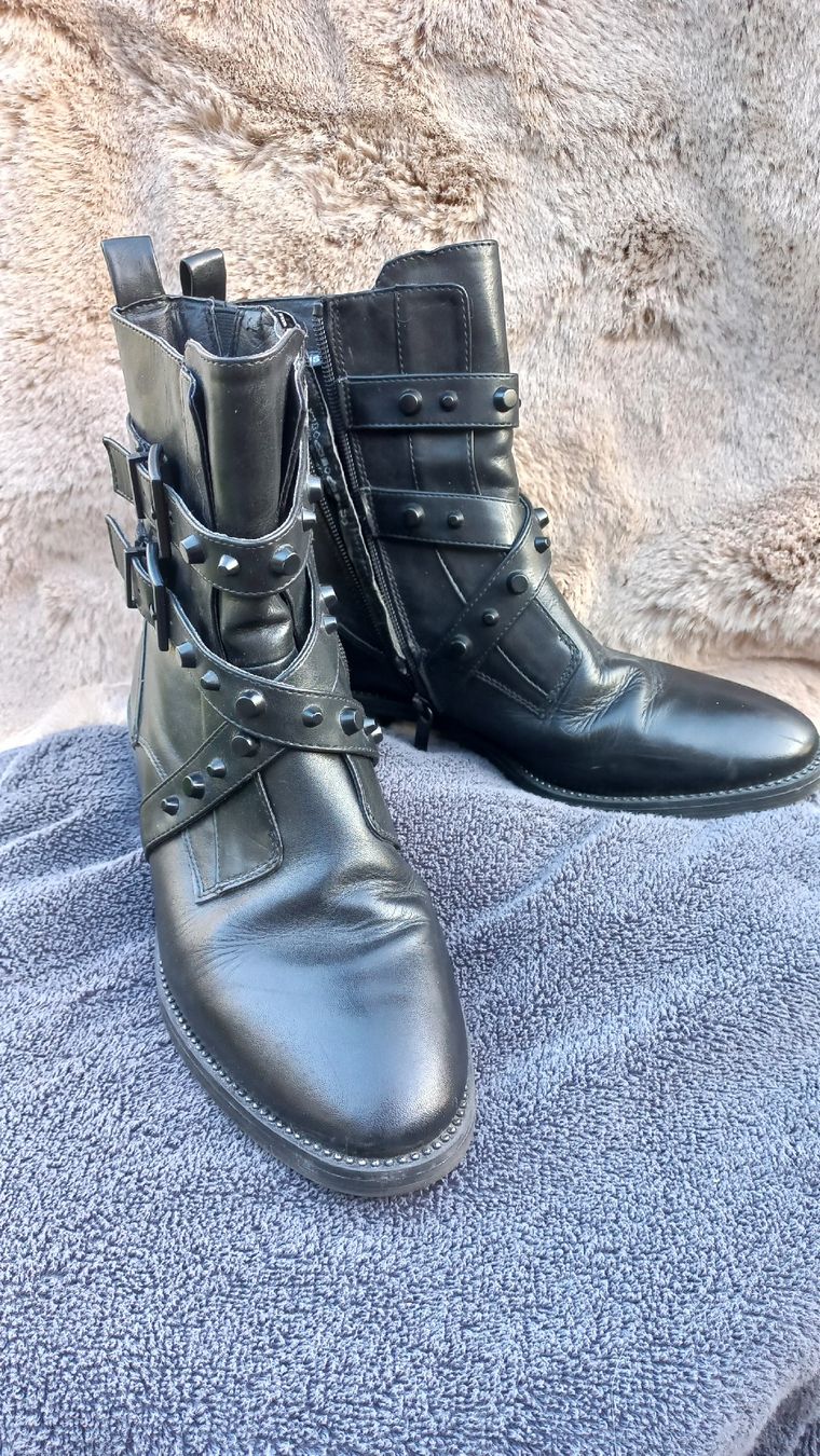Tamaris Damenschuhe: Stiefeletten Tamaris, Gr. 40 – Gebraucht aus Hendschiken von Schaetzi0