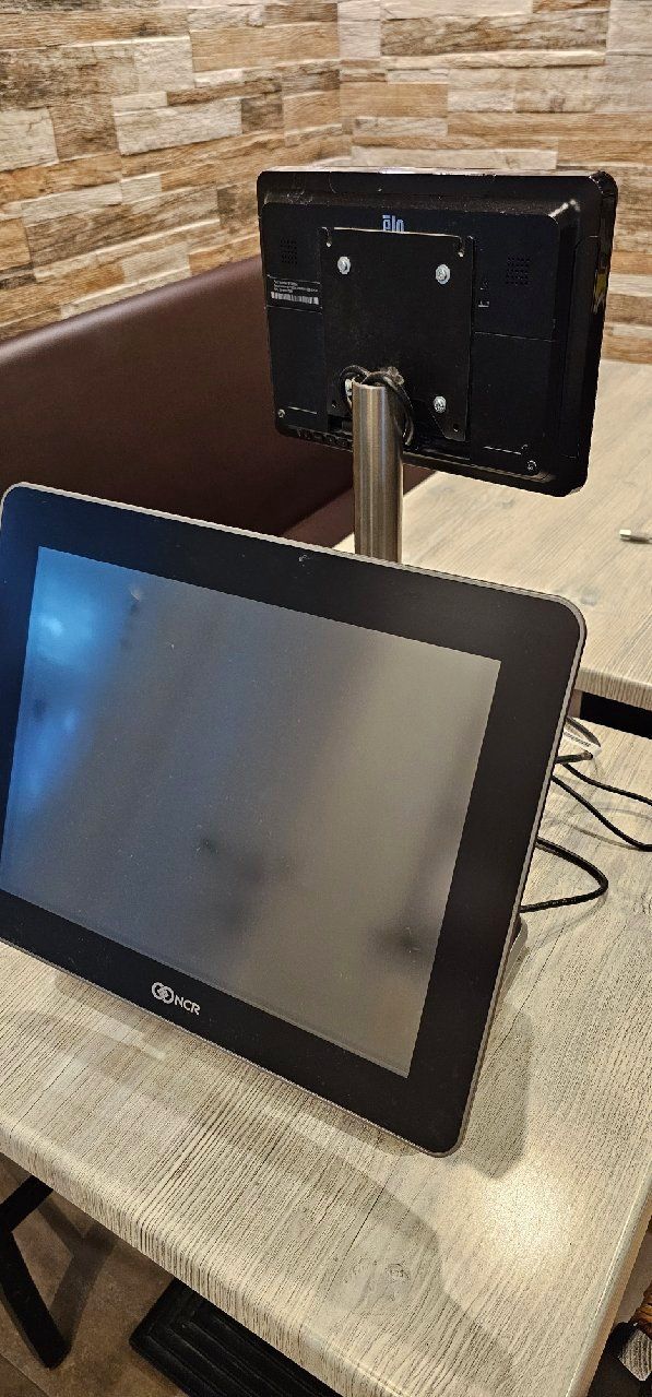 Registratore di cassa: NCR XR7 Kassen Pc – Usato da Oensingen venduto da Nusadua