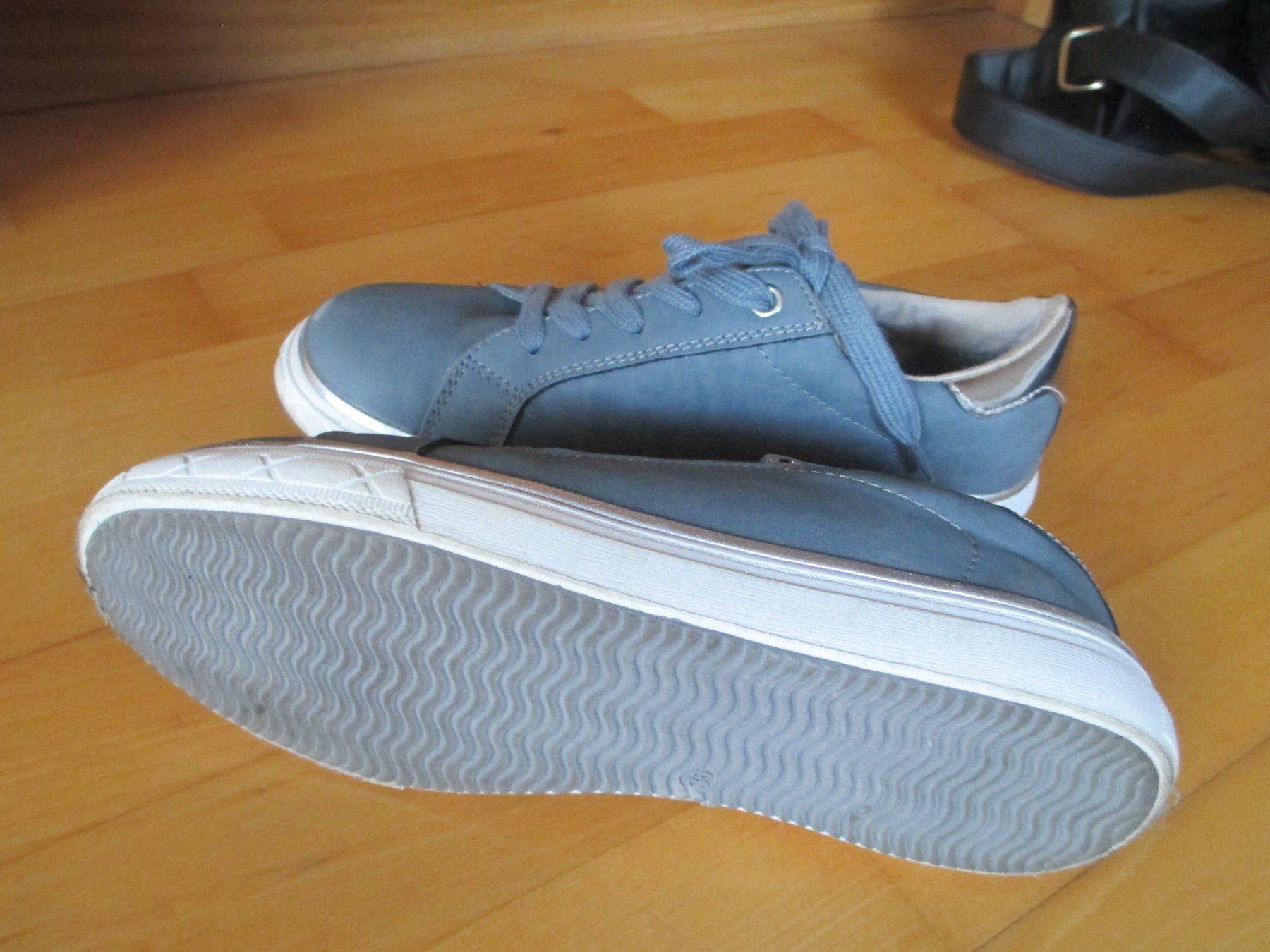 Chaussures femmes: Damenschuhe GR 36 – D'occasion à Landquart par Froneri 3