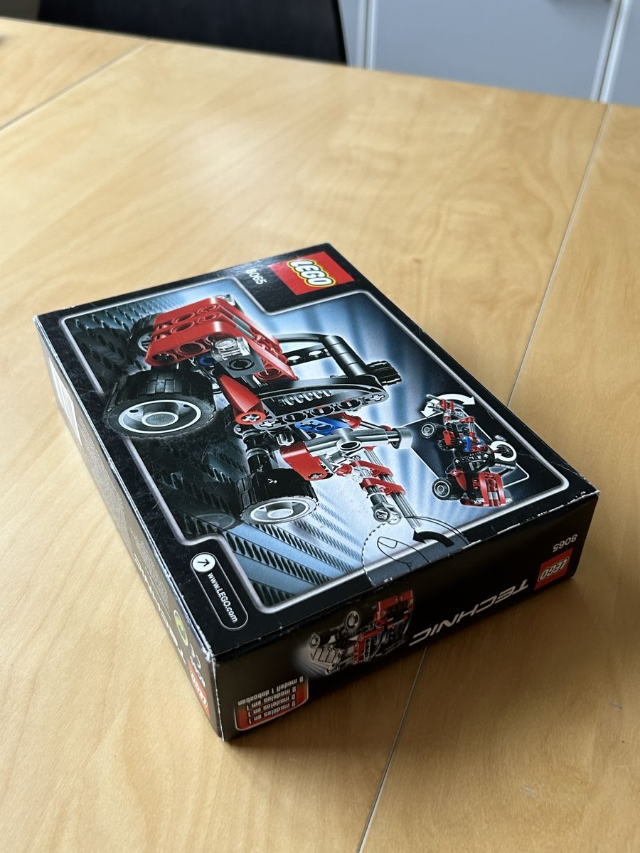 Lego Baukästen: LEGO Technik Set ungeöffnet – Gebraucht aus Muri AG von DeLorean-DMC12 2