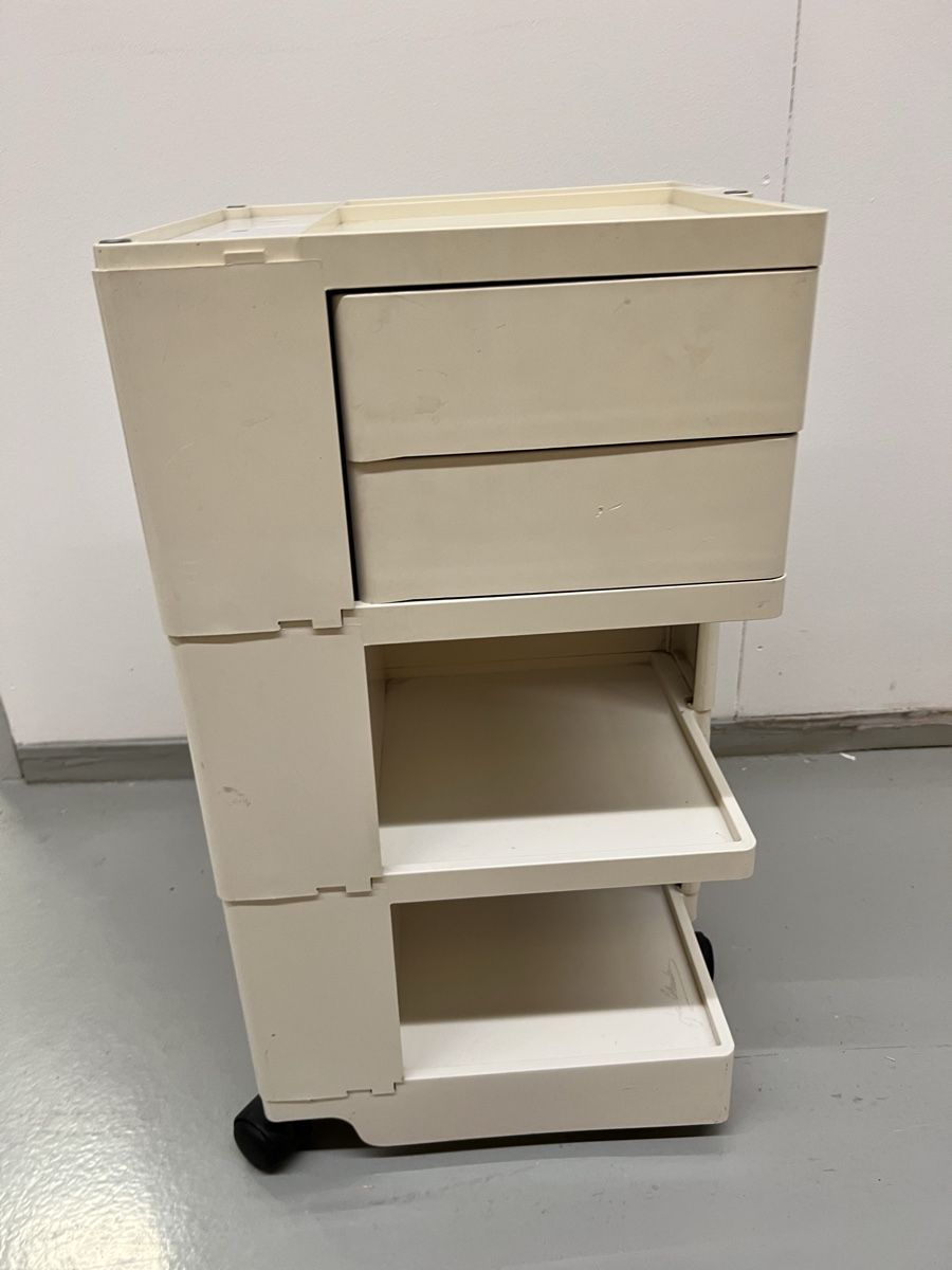 Eléments de bureau: Boby 3/2 Rollcontainer Joe Colombo Design – D'occasion à Hombrechtikon par vespa1954 2