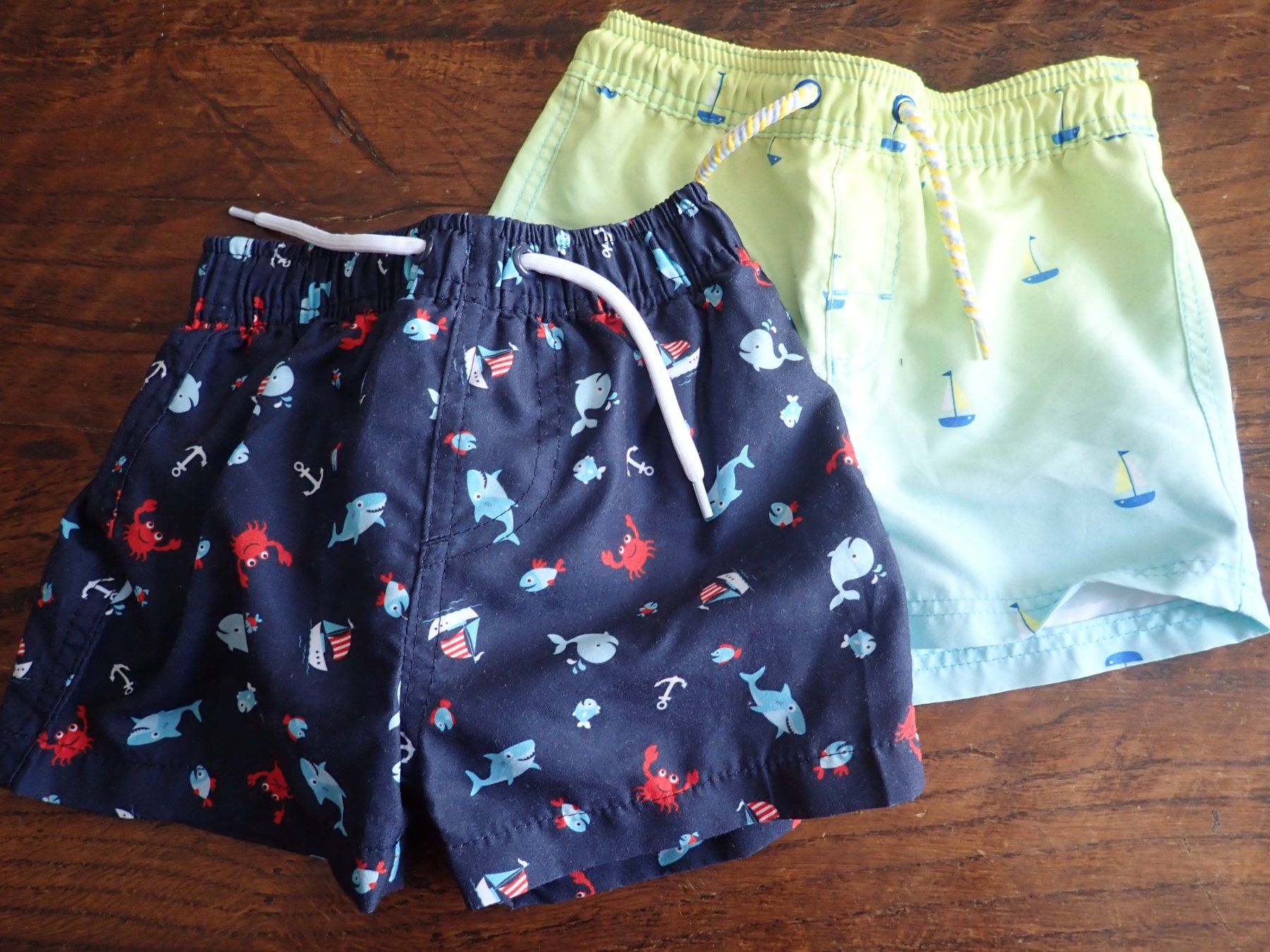 Lotti & Set di vestiti: Vêtements été 80 garçon – Nuovo (secondo la descrizione) da Petit-Lancy venduto da camping_car