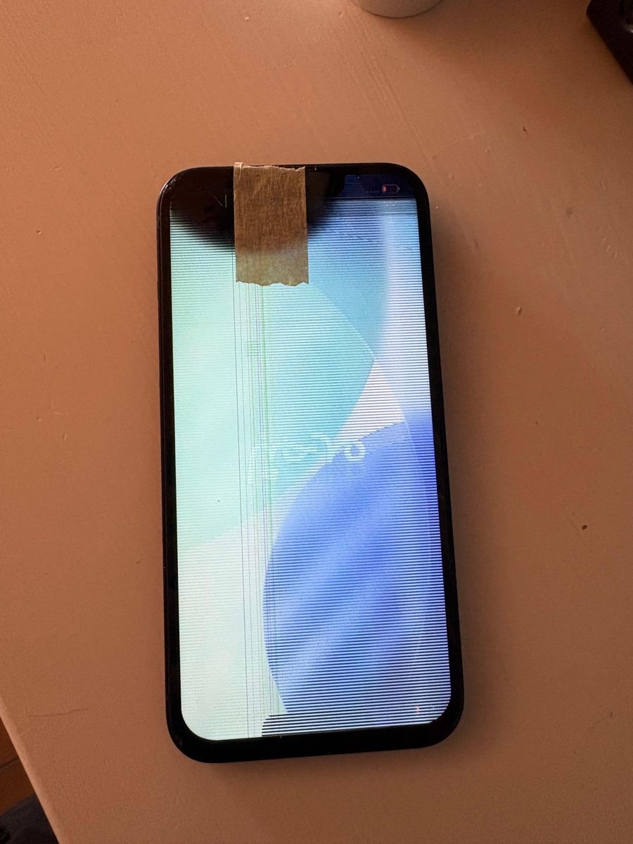 Apple Telefoni cellulari / Smartphones: iPhone 14 128GB  – Difettoso da Biglen venduto da Winti66 1