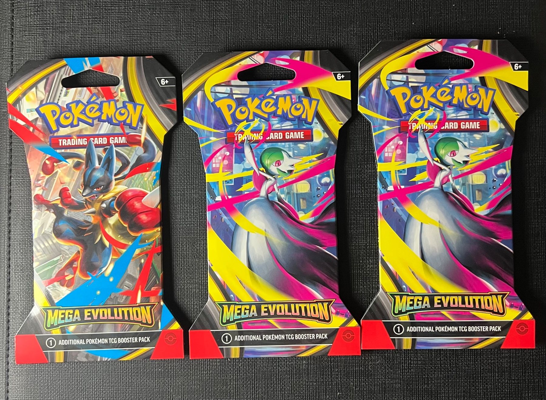Pokémon Carte collezionabili: 3x Pokemon Mega Evolution Sleeved Booster Pack English – Nuovo e nell'imballaggio originale da Appenzell venduto da RMBricks