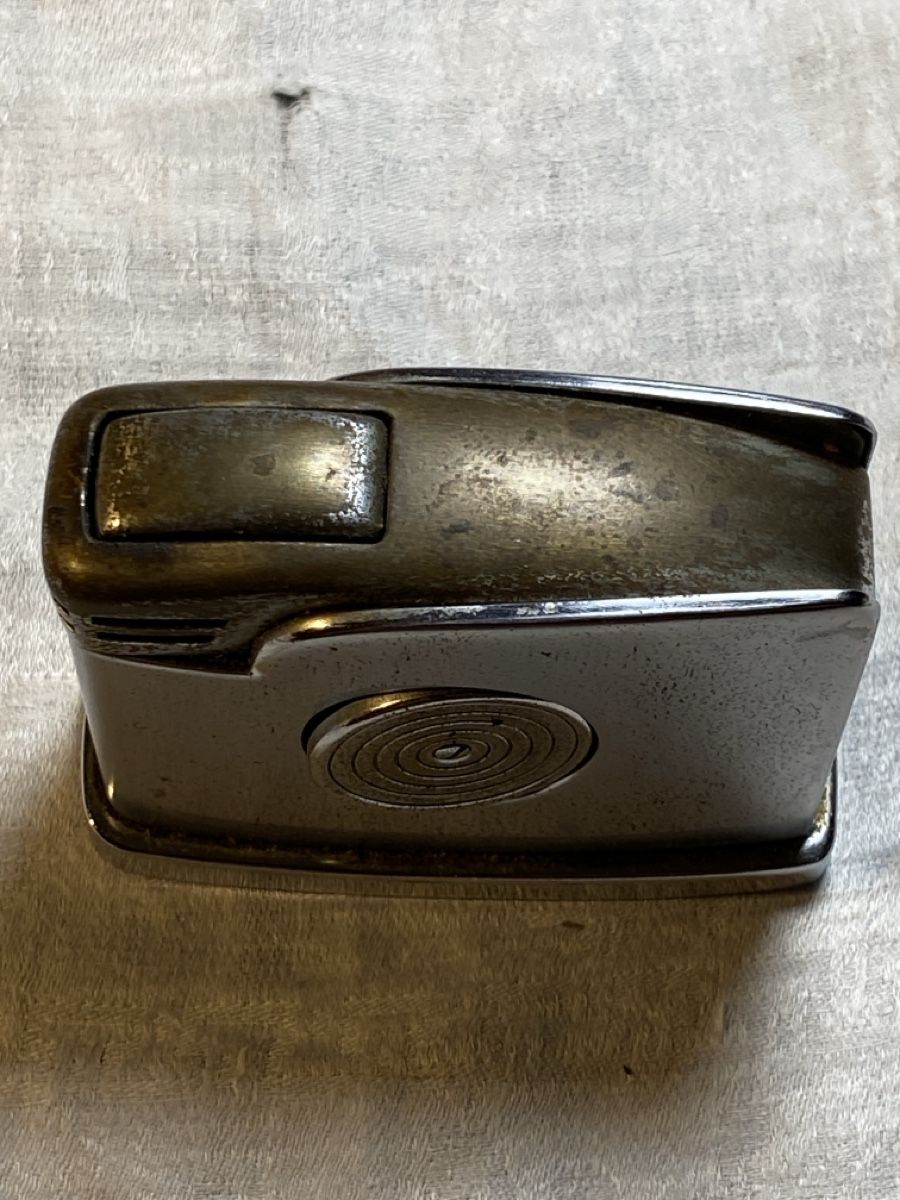 Feuerzeuge: Briquet de table,Monarch monarque à essence – Gebraucht aus Bevaix von Dominixx52 1